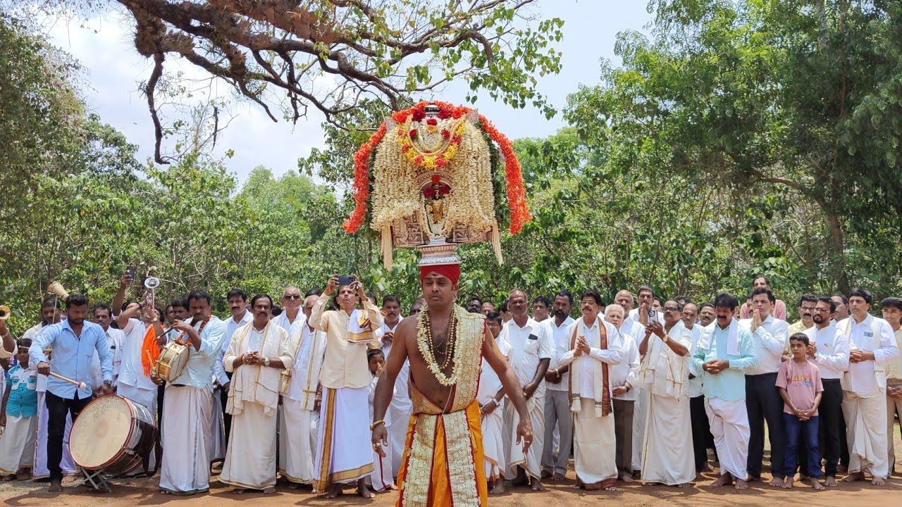 ರಥರೋಹಣ -2025  ಶ್ರೀ ಮಹಾಲಿಂಗೇಶ್ವರ ದೇವಸ್ಥಾನ ಮೂಡಬೆಟ್ಟು, ಕಟಪಾಡಿ #moodabettu #mahalingeshwara #temple