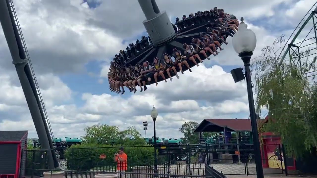 Black widow off ride