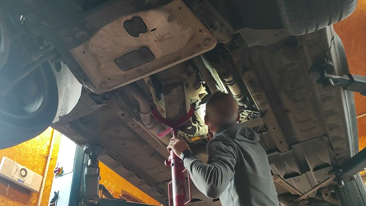 BMW X3 Verteilergetriebe Ausbau