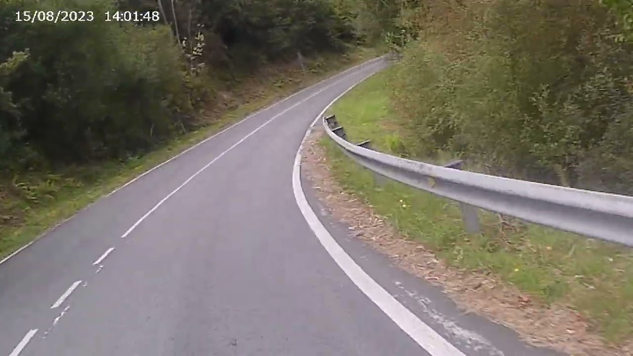 BMW 1200 RT  Ruta Serra de Outes a Mazaricos.