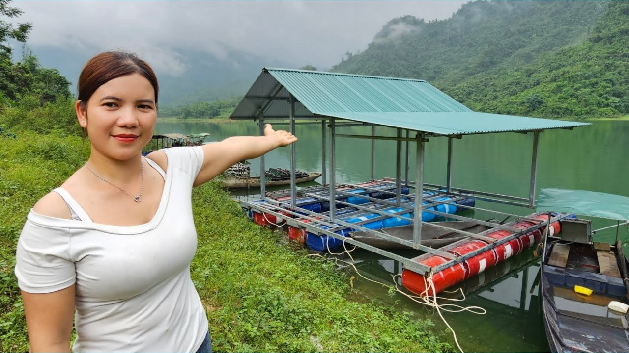 FULL VIDEO: 20 days for a girl to build a house floating on water.