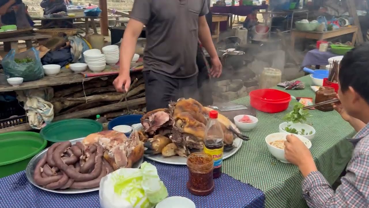 ĂN SẬP CHỢ MÈO VẠC | Du lịch hà giang & ẩm thực tây Bắc