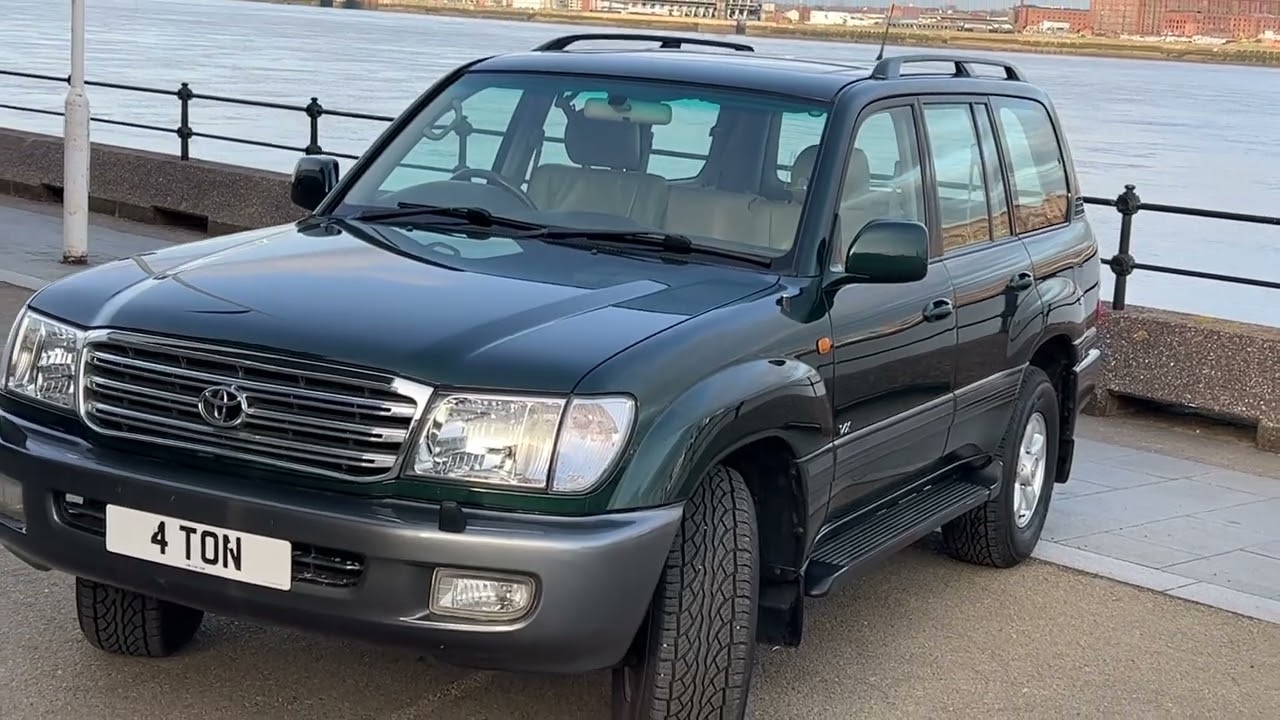 Toyota Landcruiser Amazon 4 7 V8 VX for sale Wirral