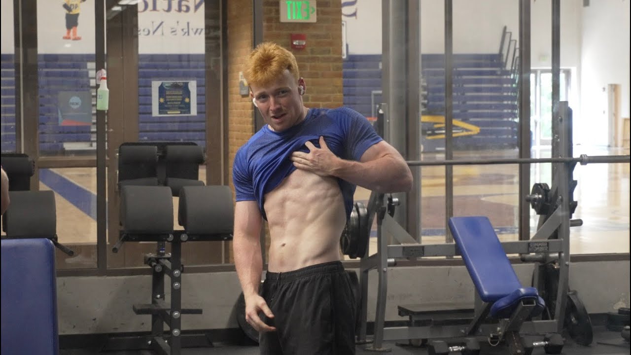 How to lift in a -5000 aura school gym