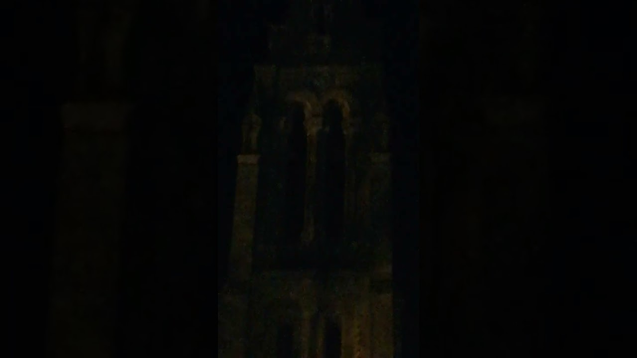 Sonnerie dominicale de la fin de la messe à l'église Notre-Dame-de-l'Assomption de Lesparre-Médoc