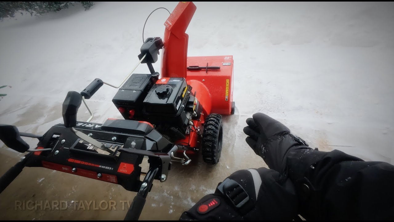 Me & my Ariens 28 SHO Deluxe Snowblower vs January 2026 Snow Storm