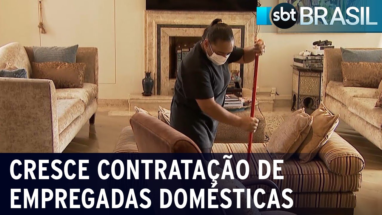 1 milh&atilde;o de empregados dom&eacute;sticos voltam a ser contratados | SBT Brasil (01/12/21)