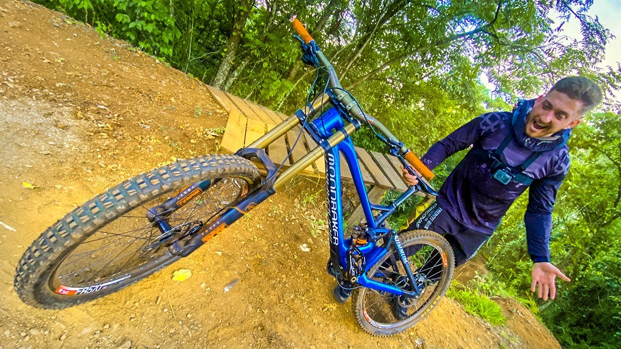 ESSA É A NOVA BIKE DE DOWNHILL DO RENATO GARCIA! | BIKE CHECK MONDRAKER 27,5