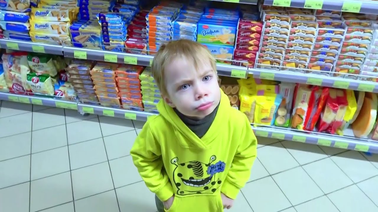 ПОСТАВИЛ ПАПУ на ПАУЗУ В МАГАЗИНЕ))) ФЁДОР М!/PUT DAD ON PAUSE IN THE STORE))) FYODOR M!