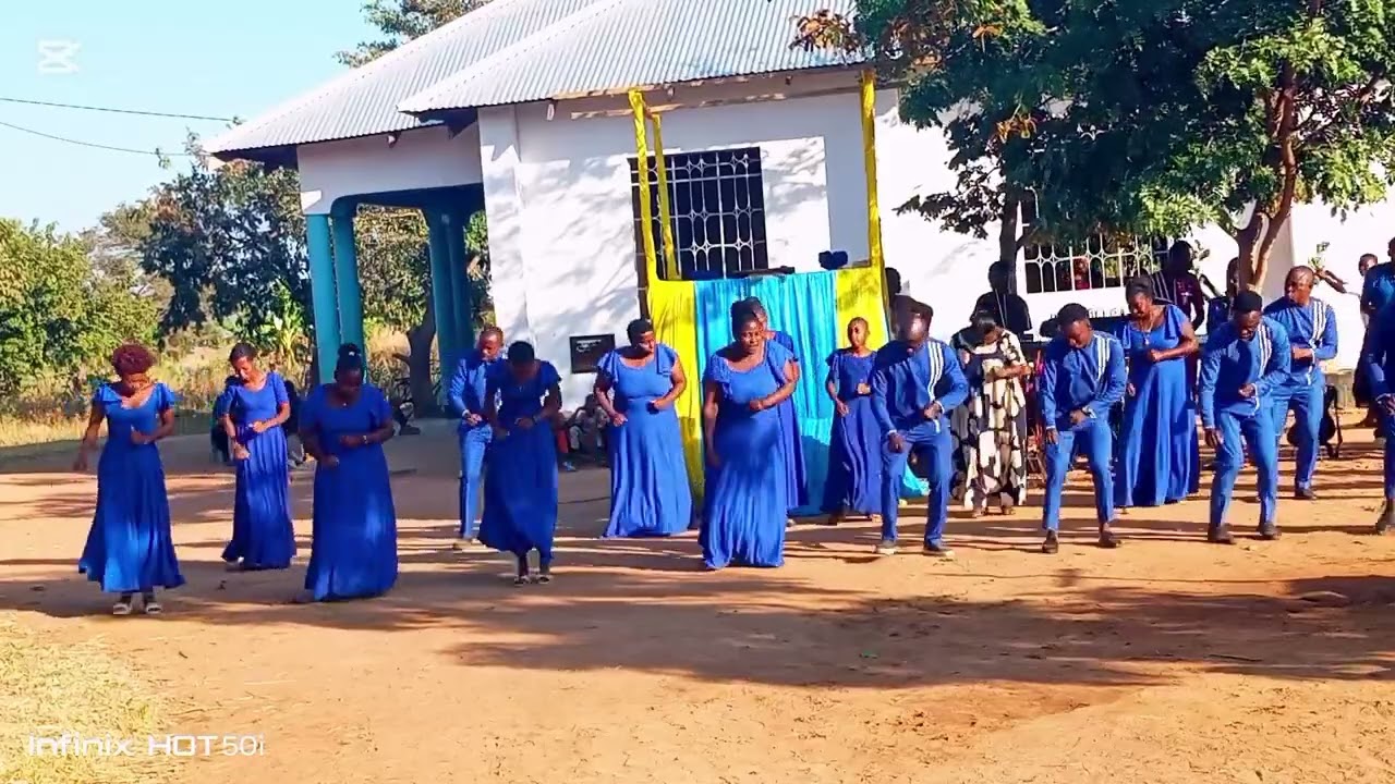 SAYUNI CHOIR FPCT MKOLANI-MWANZA KWENYE MKUTANO WA NJILI FPCT SHALOM CENTRE NKINGA-TABORA