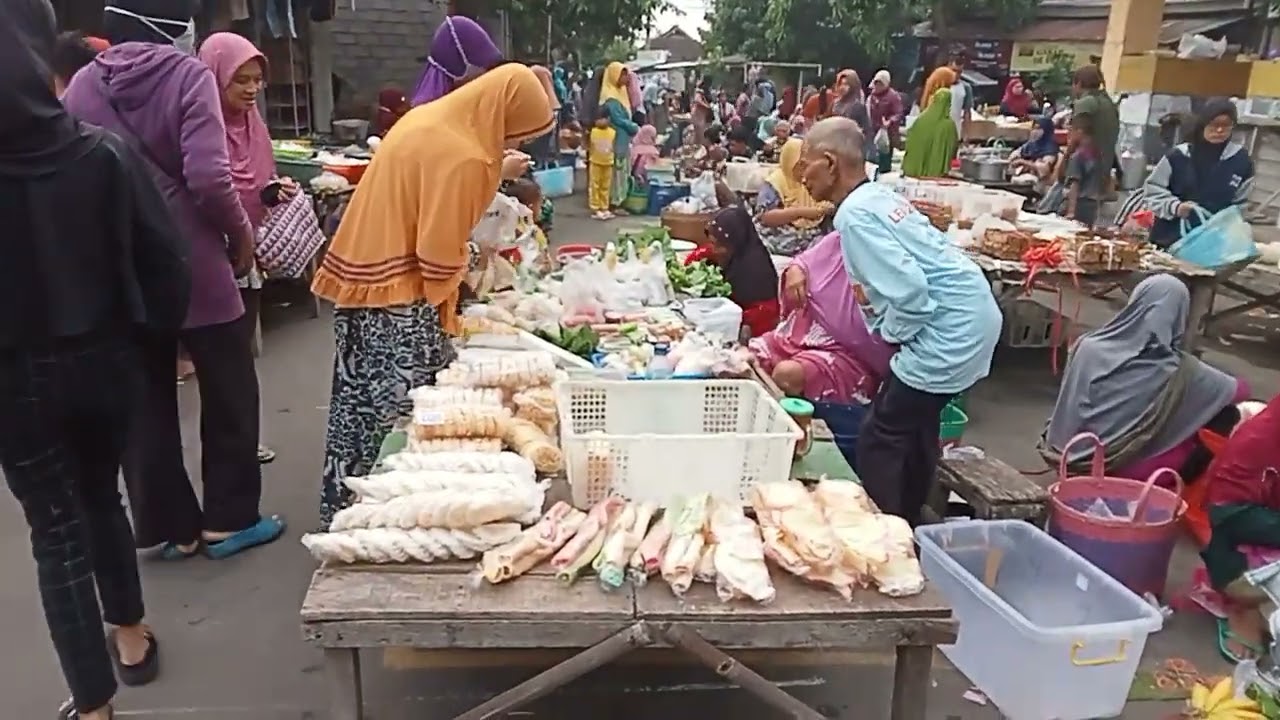 PASAR LEGI  NITIKAN PLAOSAN,  PASAR YANG RAMAINYA SAMPAI TUMPAH RUAH, Terkini, Kamis 09 Mei 2024