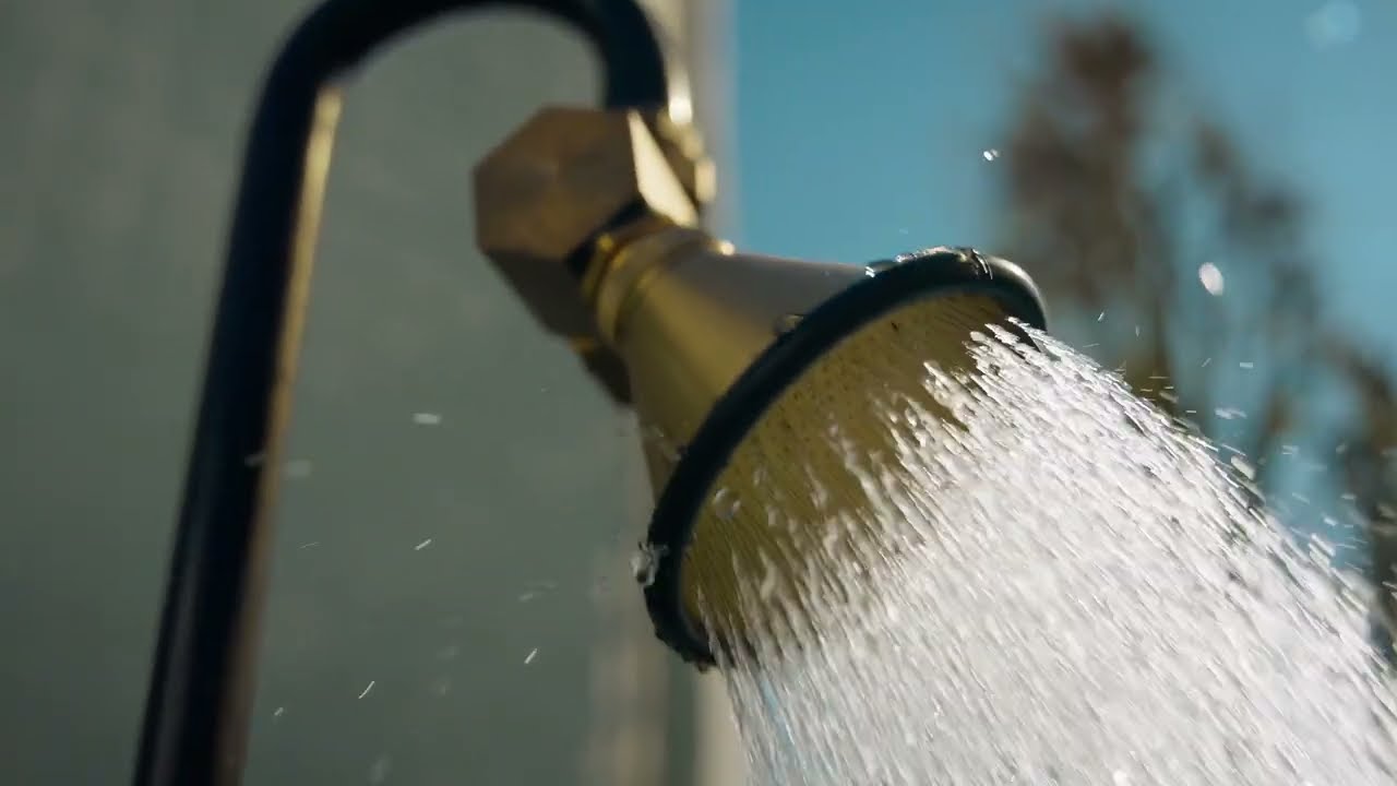 Douche Extérieure Design Atelier Tradewinds | Terrasses & Jardins de Luxe à Paris