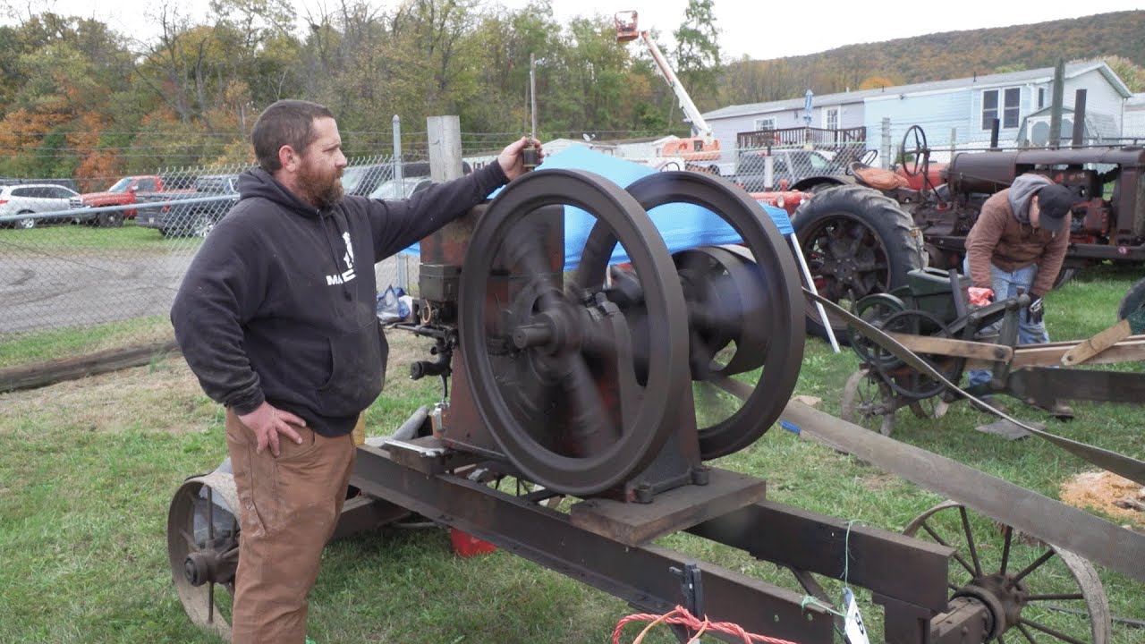 100-Year Old Stationary Engines! These Small Powerhouses Saw Boards, Pump Water & More!