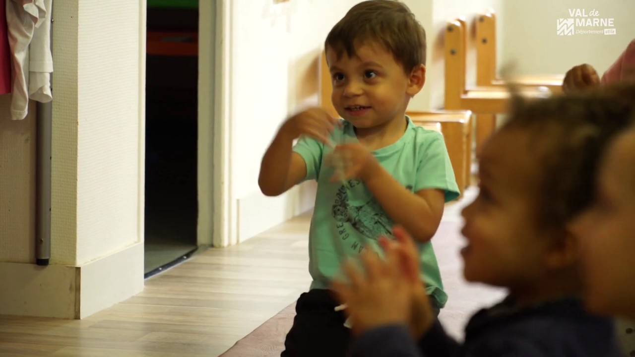 Du yoga à la crèche départementale d'Alfortville
