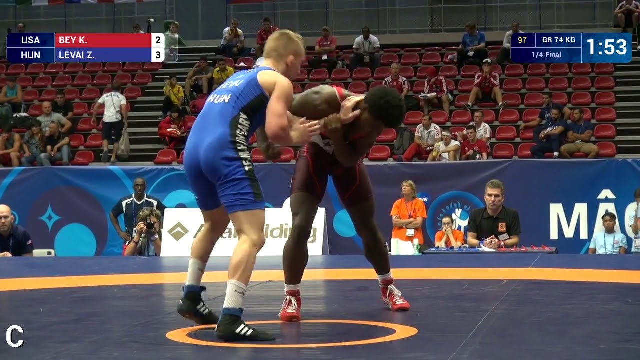 1/4 GR - 74 kg: Z. LEVAI (HUN) df. K. BEY (USA) by TF, 10-2
