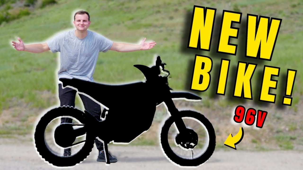 This NEW E-Moto Has The Largest Battery EVER!