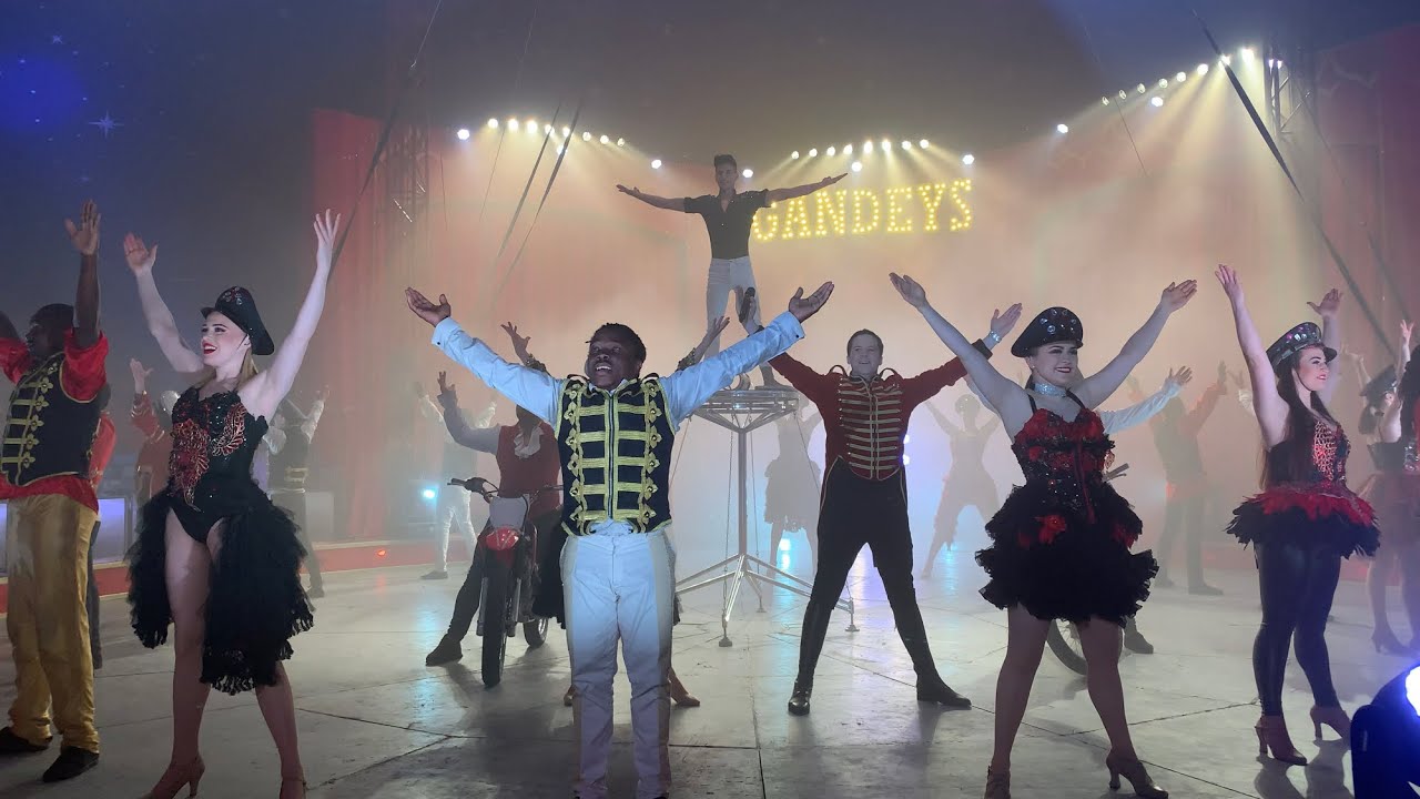 Gandeys Circus 2022 Trafford Centre Opening & Rola Rola