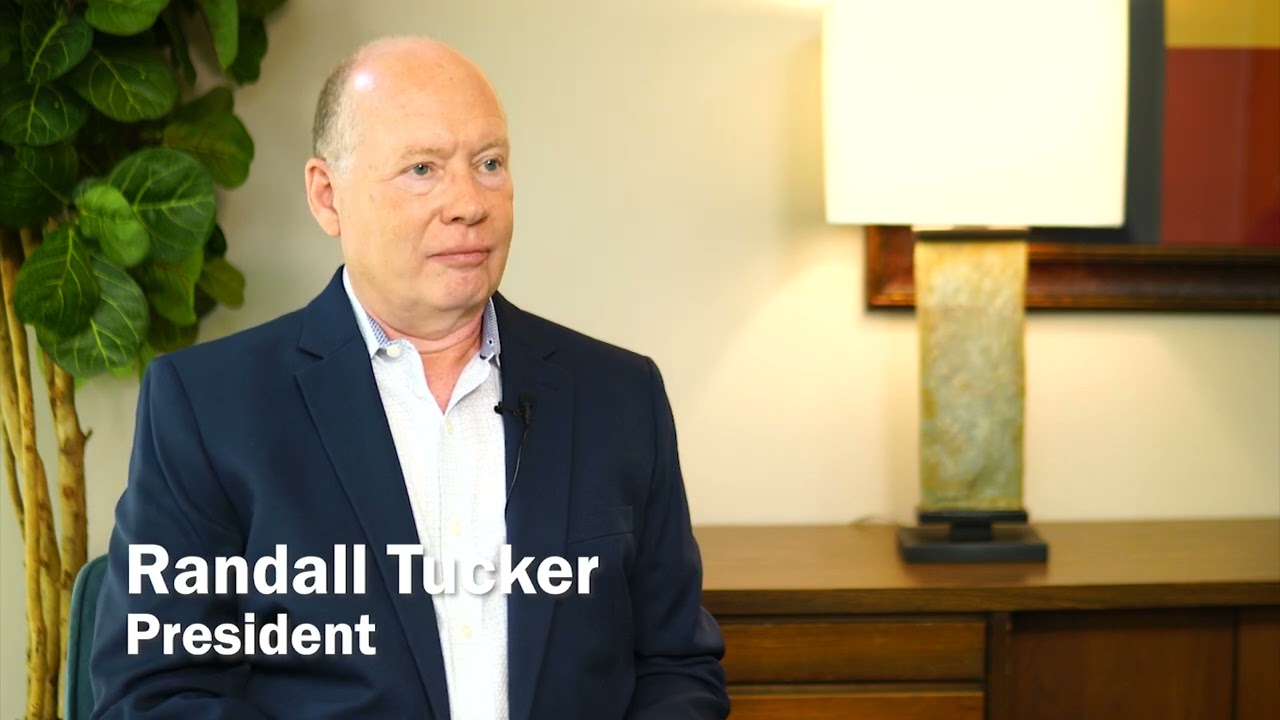 What&rsquo;s The Difference Between a Freight Forwarder and a Customs Broker?