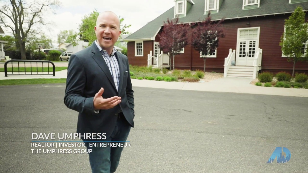 Dave Umphress tours historic home near Littleton, CO
