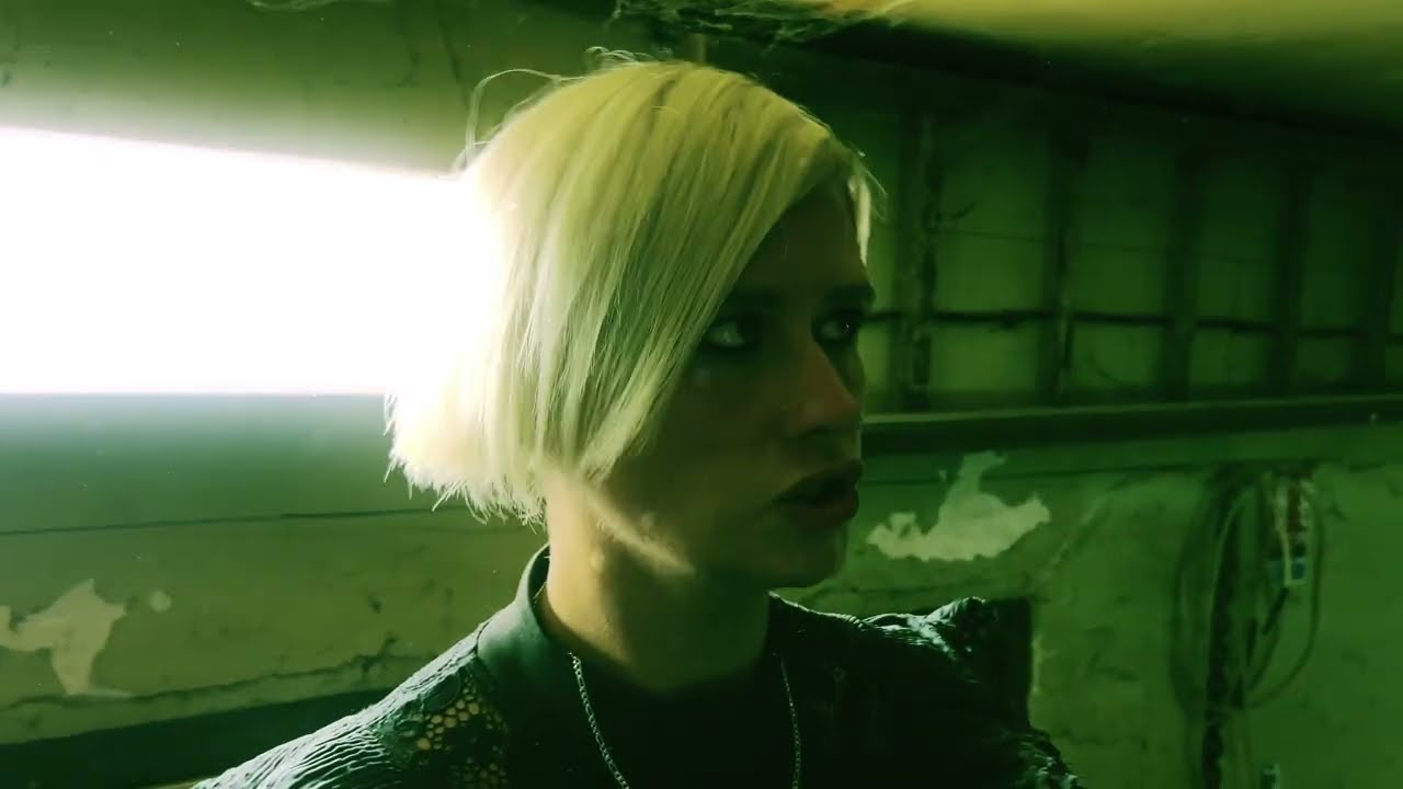 The Machine - Collectif-Volts & Chrys Helena