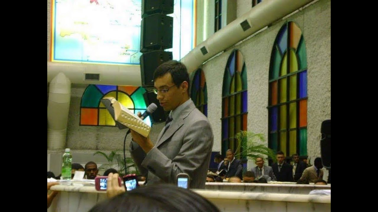 Pr. Johny Mange 