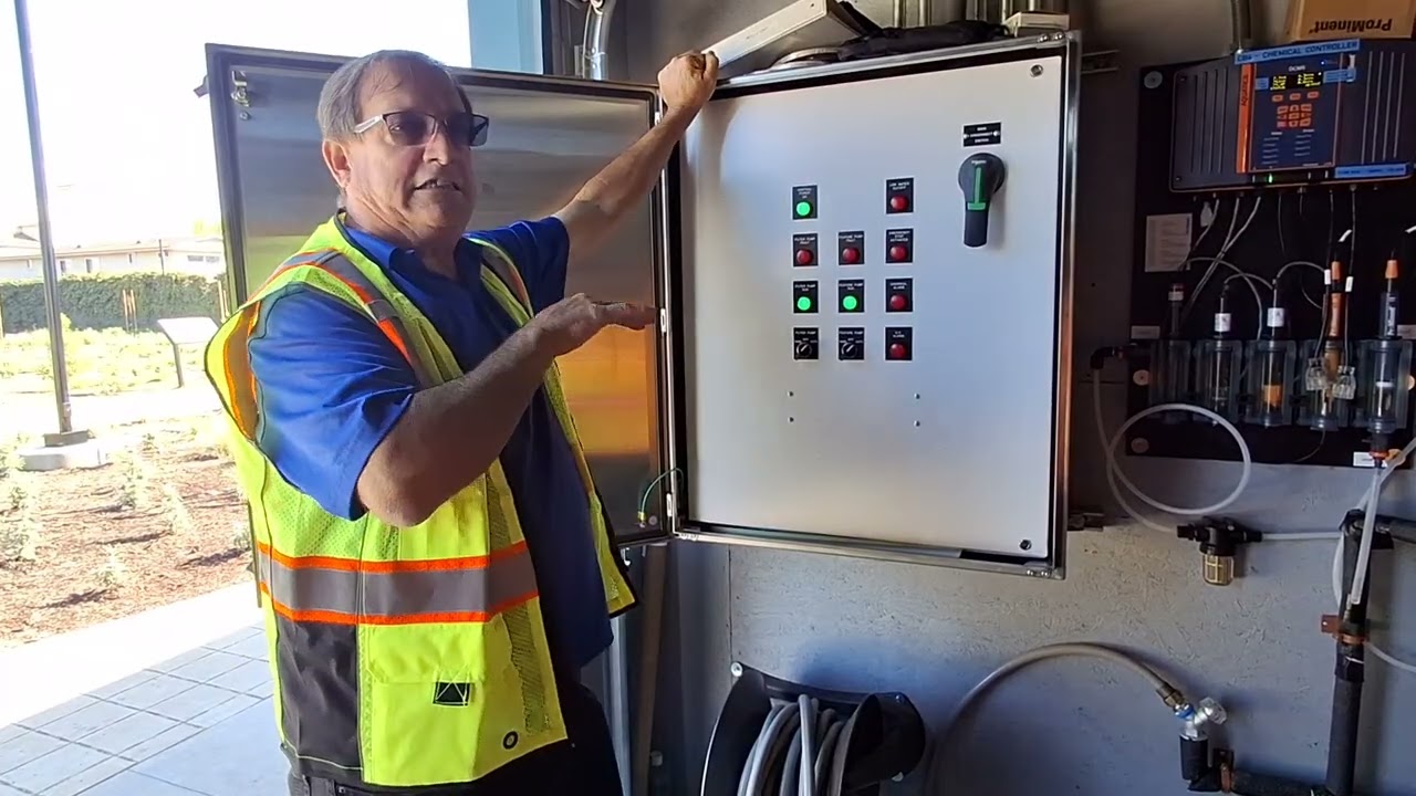 Splash pad system training. 