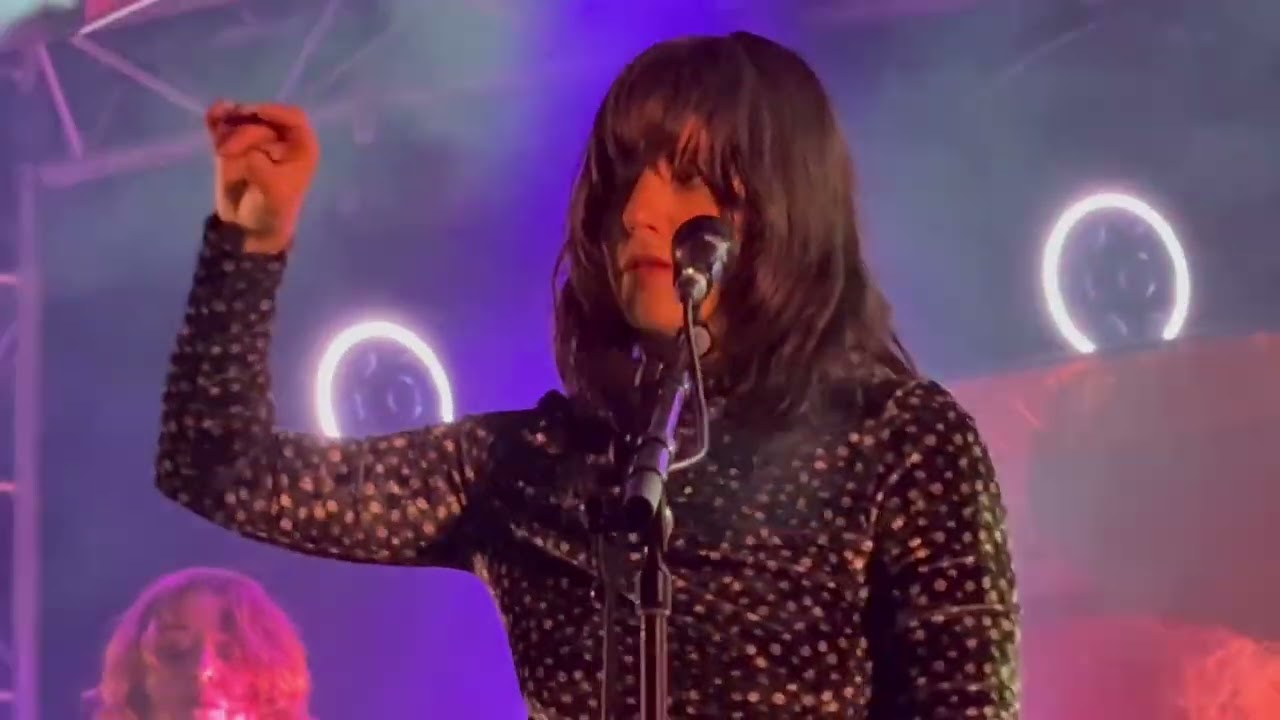 SHARON VAN ETTEN AND THE ATTACHMENT THEORY CASTLEMAINE TOWN FOLK FESTIVAL