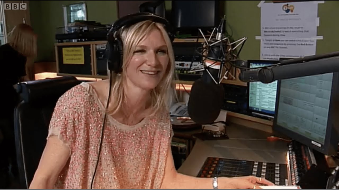 Jo Whiley - way too early for the news!!
