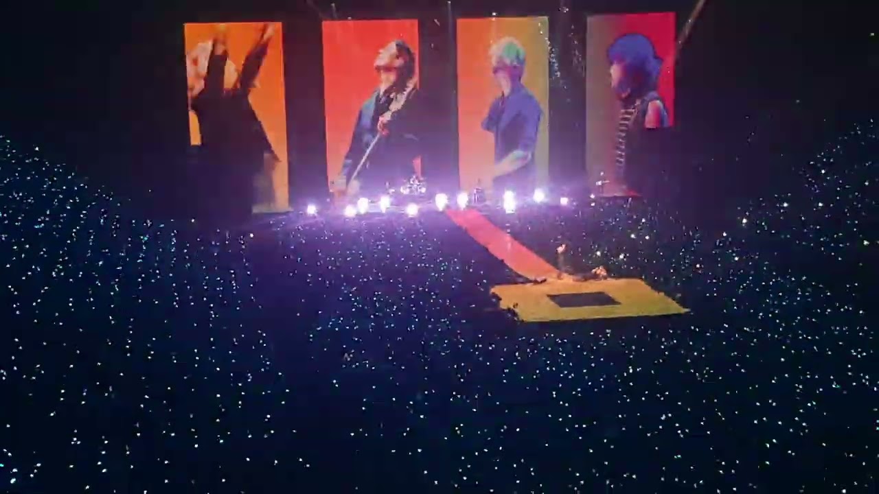 Indochine - Accor Arena - 25/02/2026 - L'Amour fou