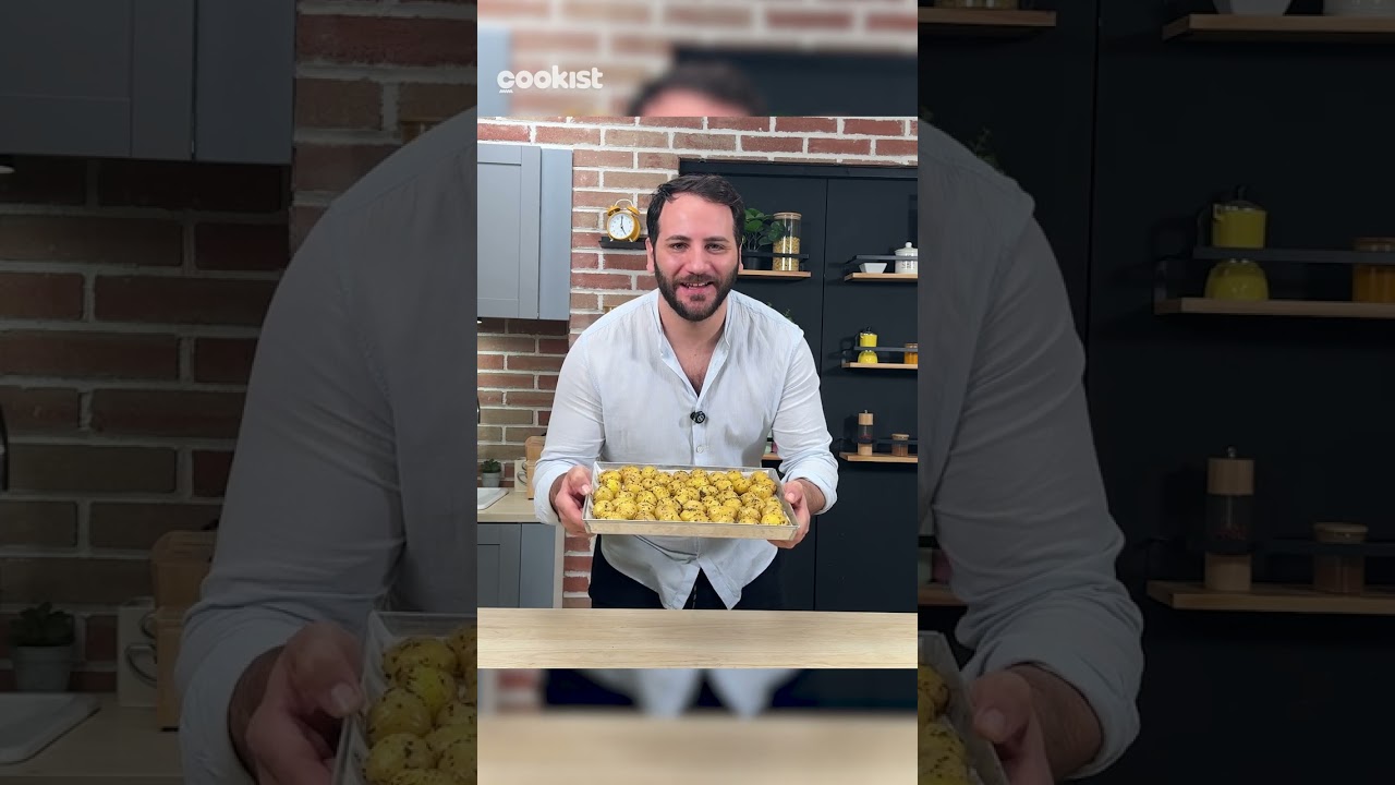 Patate novelle al forno: la ricetta del contorno veloce e squisito