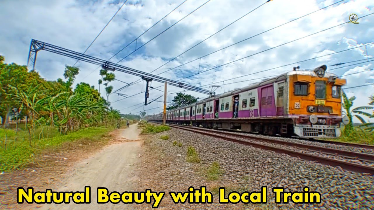Beautiful Local Train of Kolkata 😍 | West Bengal Local train 🔥| Speed action of Train | Train beauty