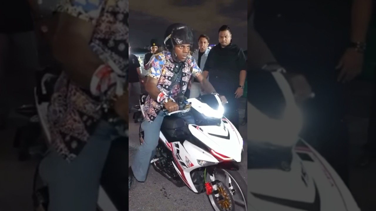 iShowSpeed ride a Malaysia motorcycle 🤣