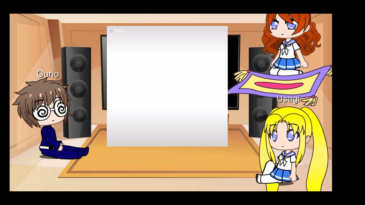 Sailor Moon (amigos de Usagi) reacciona a Usagi y t/n