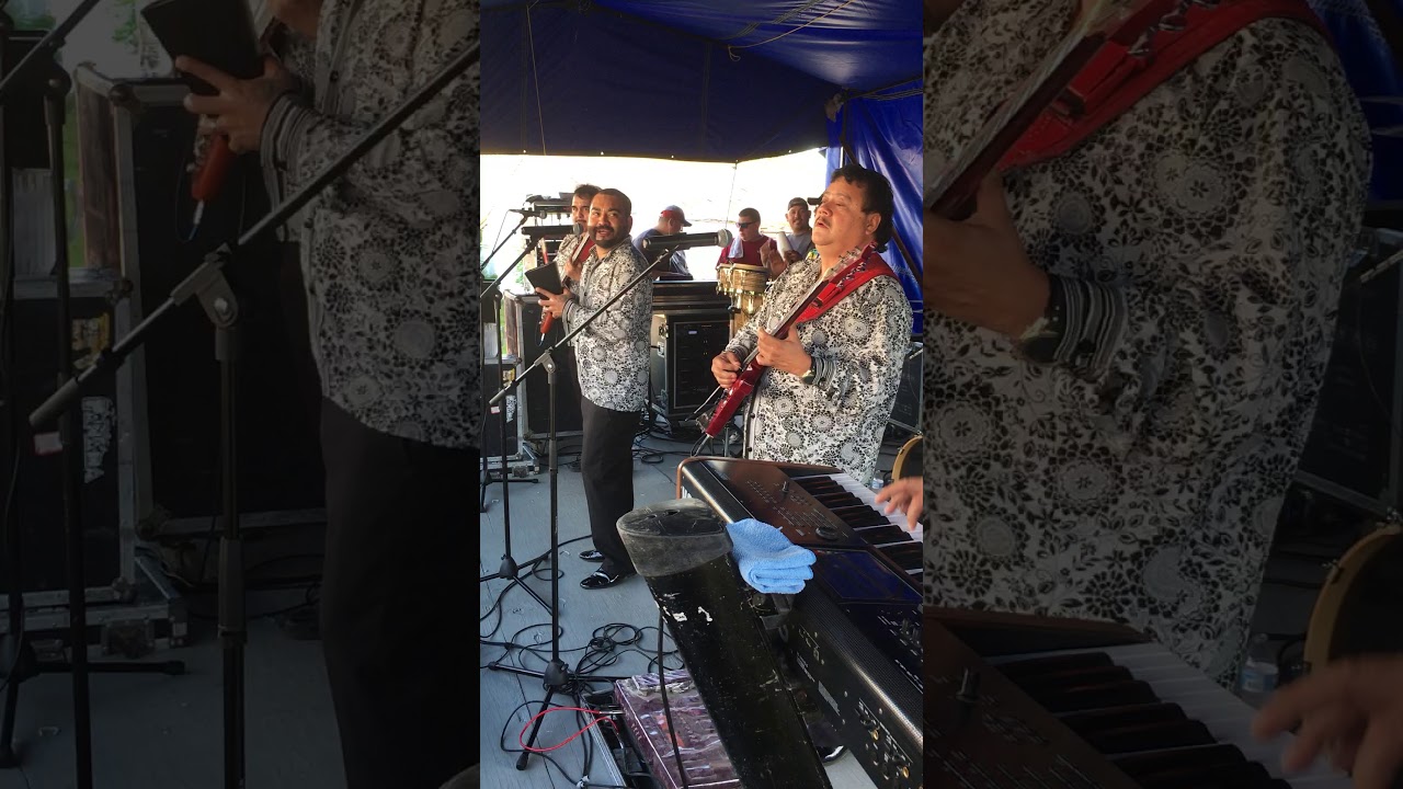TROPICAL PANAMA ,el show de fernandito Arroyo en la guitarra, LA TEXANA