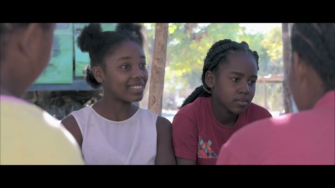 Film documentaire d'un chantier solidaire à Madagascar : MISAOTRA