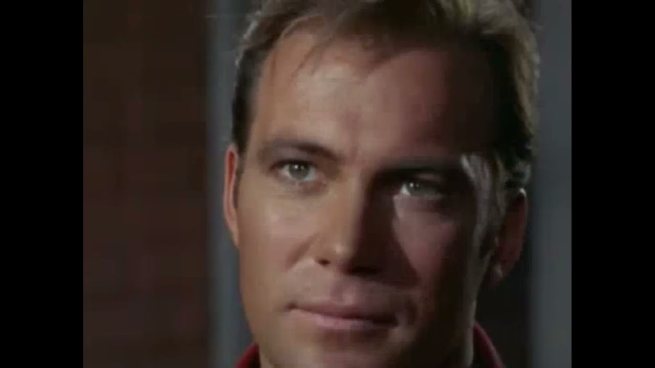 Captain James T kirk meets Edith Keeler. Star Trek TOS.