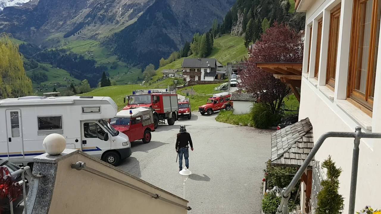 Feuwehrumzug der Feuerwehren Passeier in Stuls