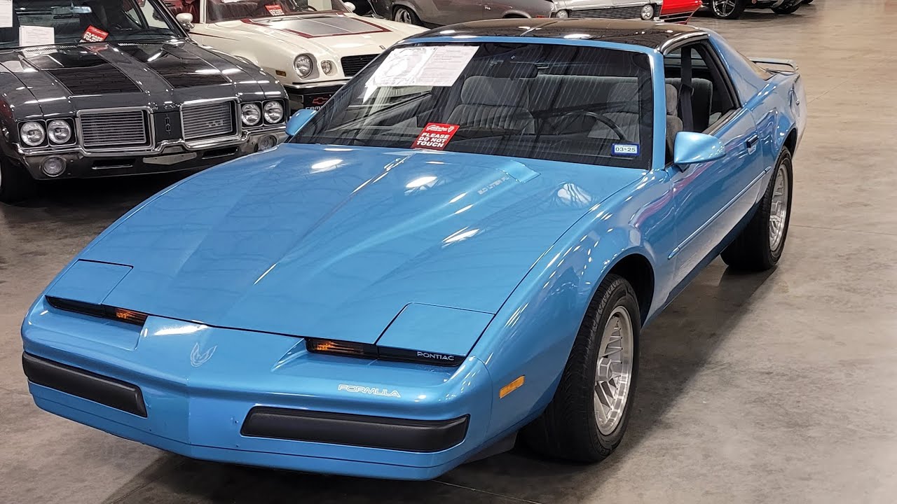 Pontiac Firebird 1988 года — Formula WS6 — Обзор классического автомобиля.
