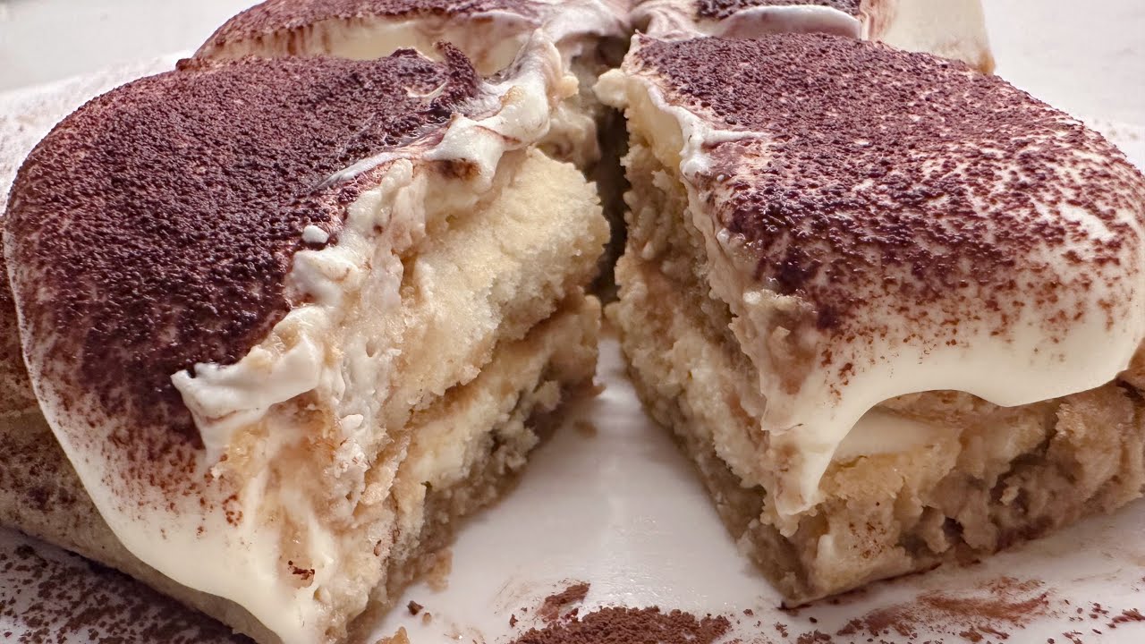 Super Delicious and Easy To Make Tiramisu - Simple & Delicious!