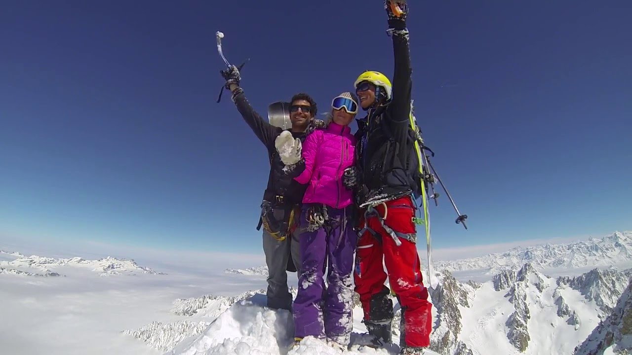 aiguille verte le Z voie Washburn à ski et en snowboard dans la pow