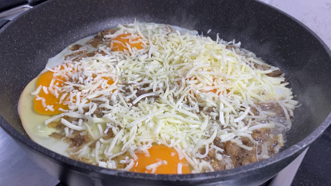 Scrambled Eggs & AWARMA with Mozzarella Cheese, Tomatoes & Labneh on Saj: &ldquo;Sunday Breakfast at Home&rdquo;