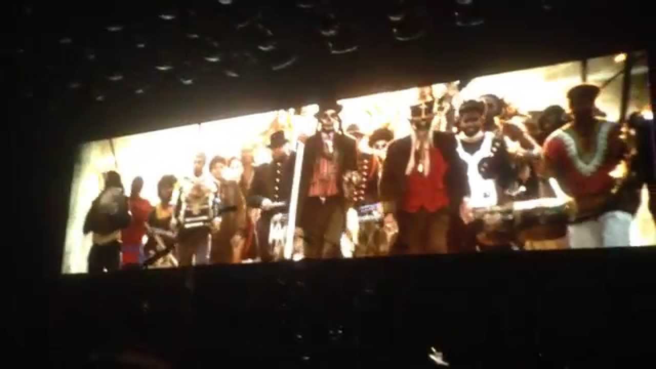 Kenny Chesney live intro with Drink It Up