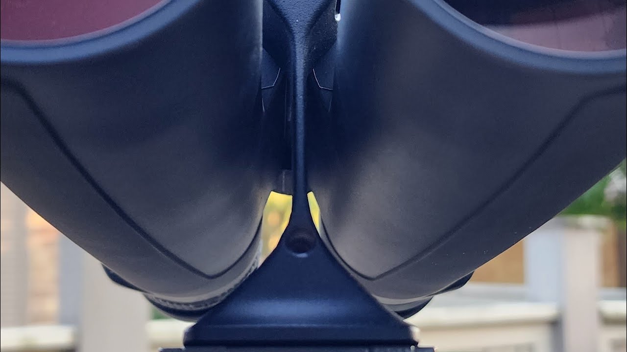 How to mount Zeiss Tripod Adapter with ZEISS 15x56 Conquest HD Binoculars