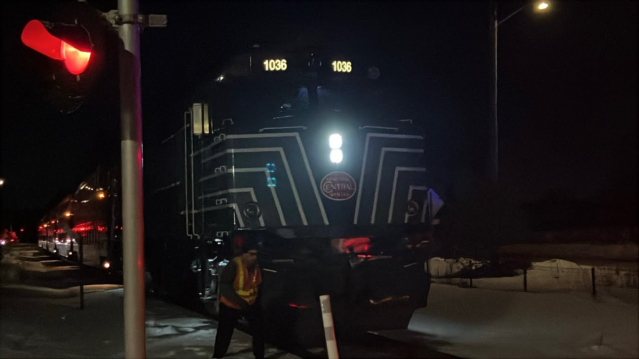 New York Central #1036 debuts the Greenbush Line! 