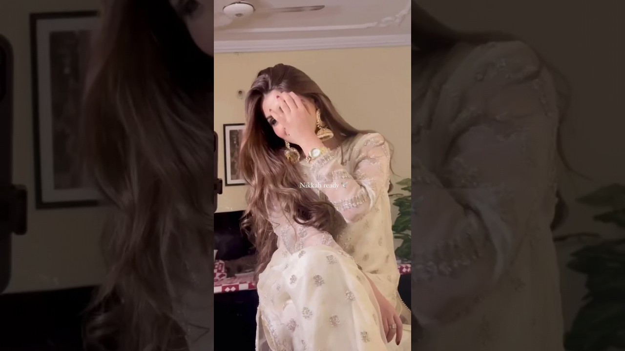 Designer off-white suit💕 #kurtisethaul#makeuptips #madhuridixit#salmankhan #sareehaul#sareehaul#alia