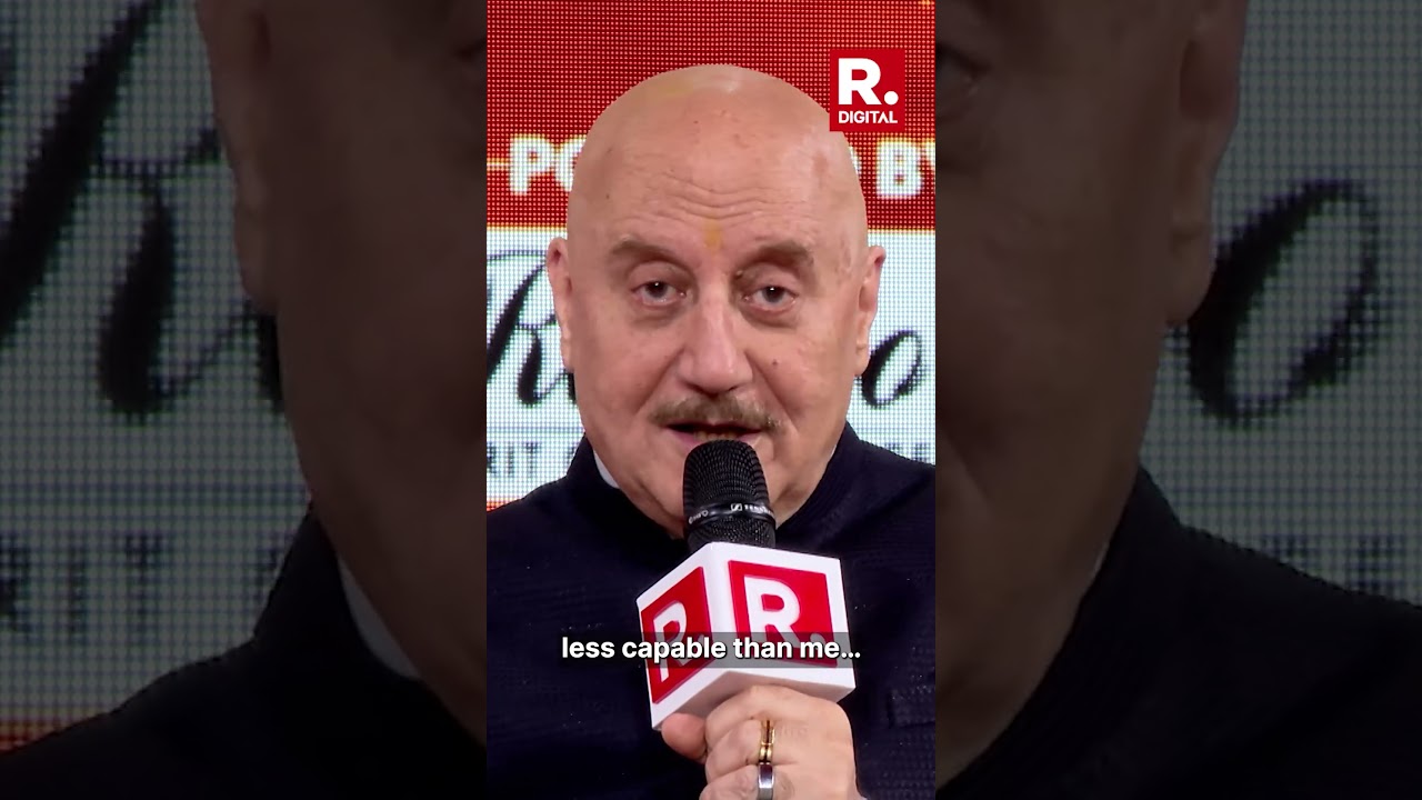 В программе &laquo;Легенды с Арнабом&raquo;: Борьба Анупама Кера с английским языком и как он её преодолел.