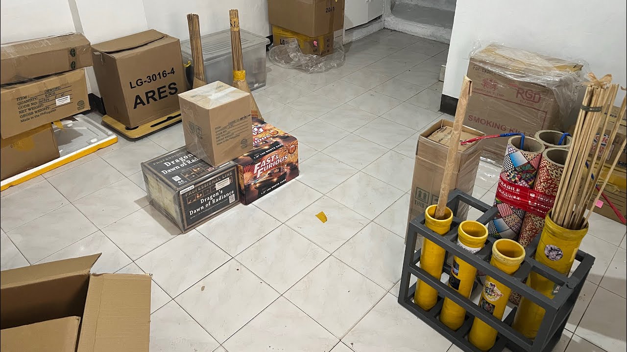 New Year's Eve Manila Philippines (Salubong 2024-2025) RAW Firecrackers and Fireworks Video