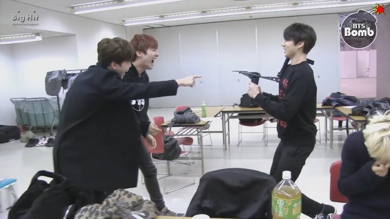 Lo que hace BTS cuando esta en CAMERINOS 7u7