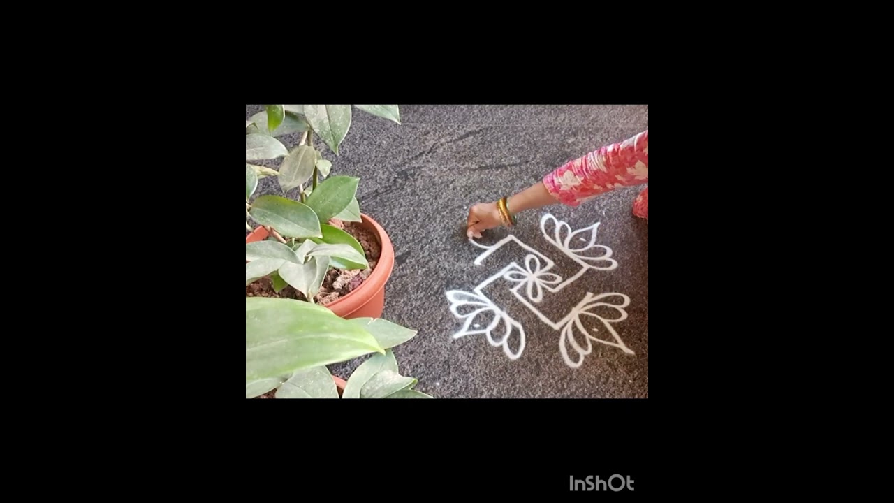 Lotus Rangoli 🪷 #4-4 dots #dailyrangoli# easyrangoli 
