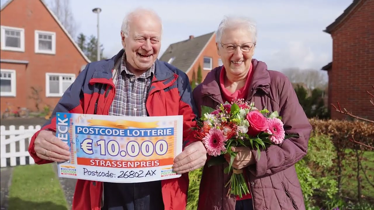 Nachbarn jubeln gemeinsam in Moormerland &ndash; #Stra&szlig;enpreis